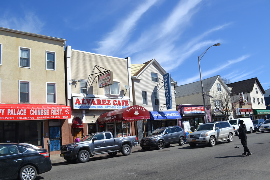 511 Elizabeth Ave, Elizabeth, NJ for sale - Primary Photo - Image 1 of 1