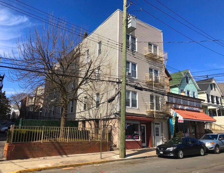 110 N 5th Ave, Mount Vernon, NY for sale - Building Photo - Image 1 of 1