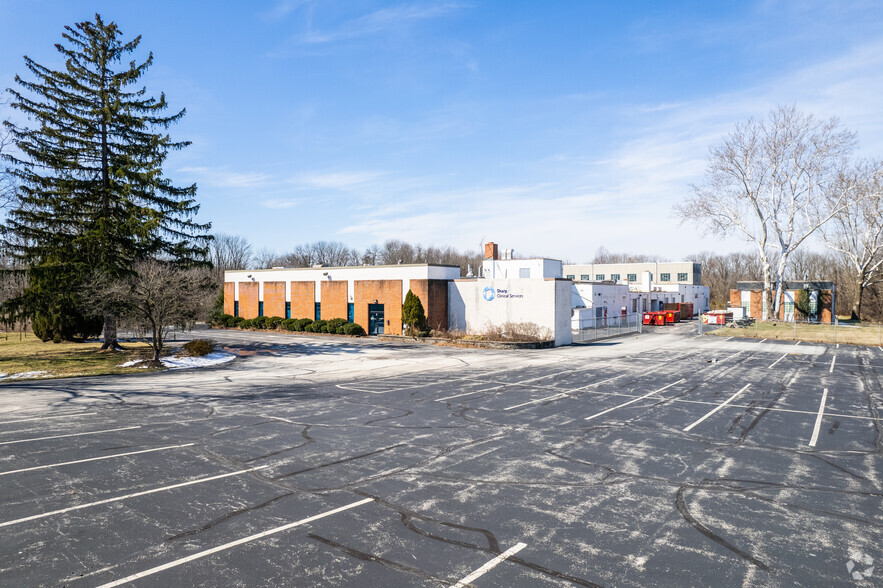 300 Kimberton Rd, Phoenixville, PA for lease - Building Photo - Image 2 of 9