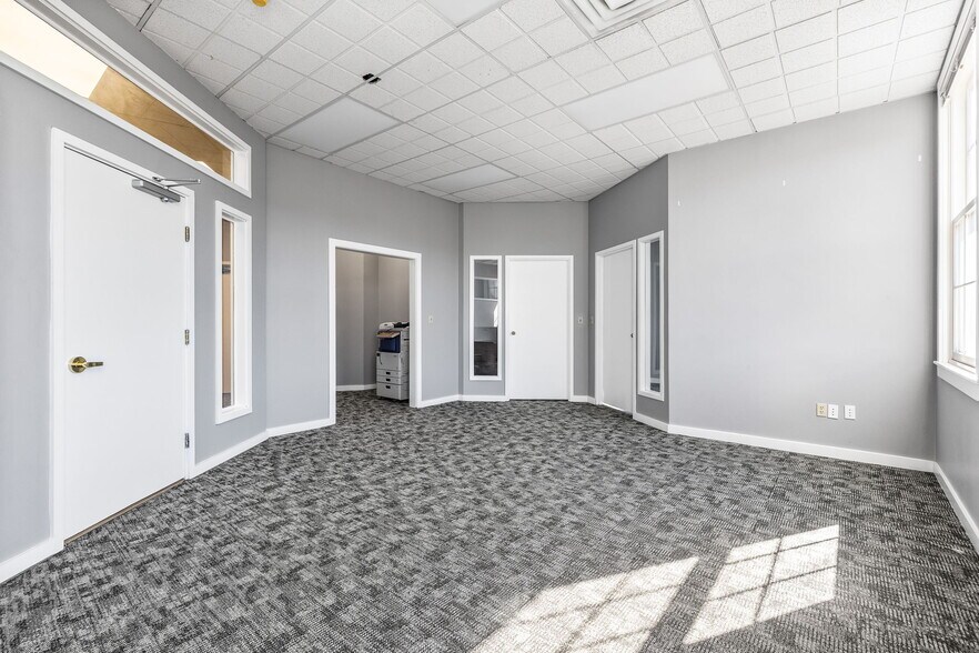 201 Main St, Boston, MA à louer - Photo intérieure - Image 2 de 31