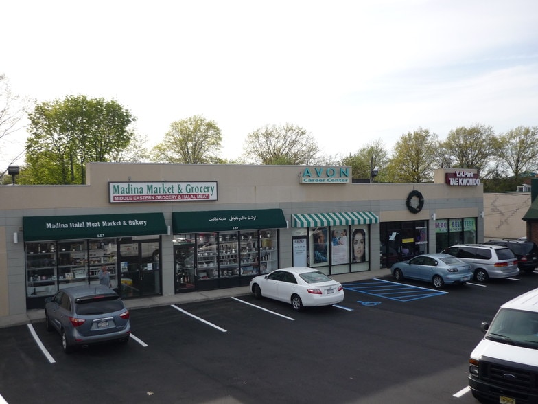 605-611 Hicksville Rd, Bethpage, NY for sale - Primary Photo - Image 1 of 5