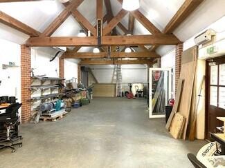 Plus de détails pour Sindlesham Rd, Reading - Industriel à louer