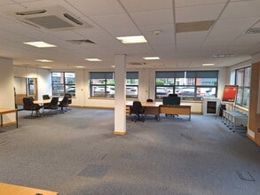 Cheshire Av, Northwich à louer Photo intérieure- Image 2 de 4