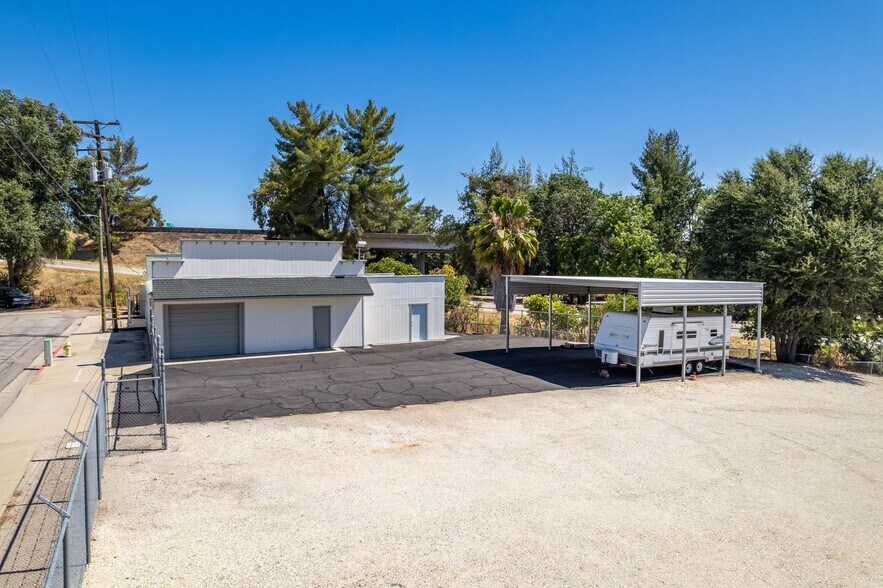 3724 Oak st, Paso Robles, CA à louer - Photo du bâtiment - Image 2 de 26