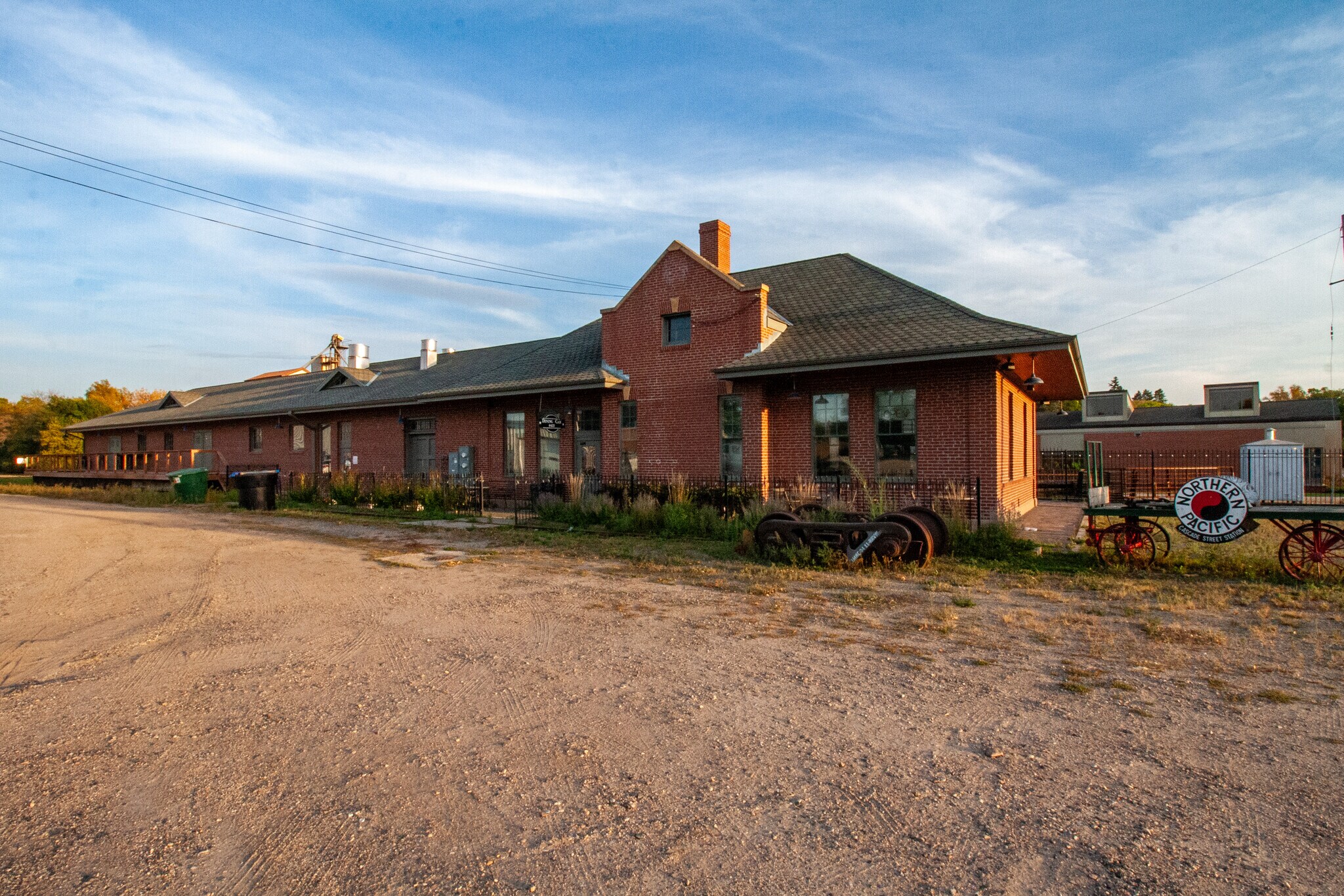423 S Cascade, Fergus Falls, MN for sale Building Photo- Image 1 of 17