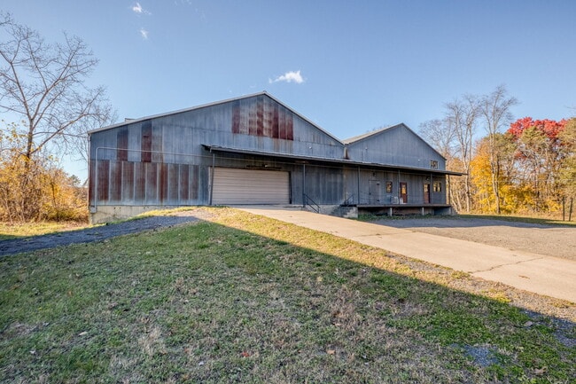 More details for 6 Railroad Yard Rd, Deerfield, MA - Flex, Industrial for Lease