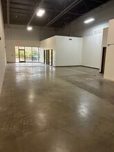 11905 Dry Creek Rd, Auburn, CA for lease Interior Photo- Image 1 of 4