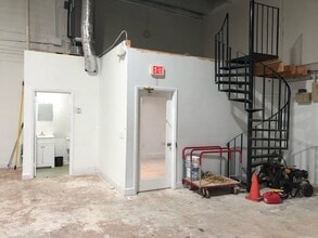 7760 W 20th Ave, Hialeah, FL for lease Building Photo- Image 2 of 7