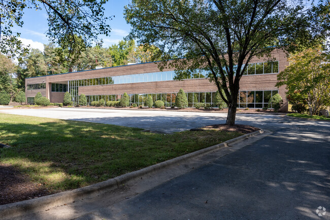 More details for 2 Pai Park, Greensboro, NC - Office for Sale