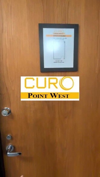 10101 Harwin Dr, Houston, TX à louer - Vidéo sur l’inscription commerciale - Image 2 de 32