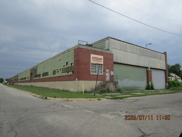 1014 Erie St, Adrian, MI for sale - Primary Photo - Image 1 of 15