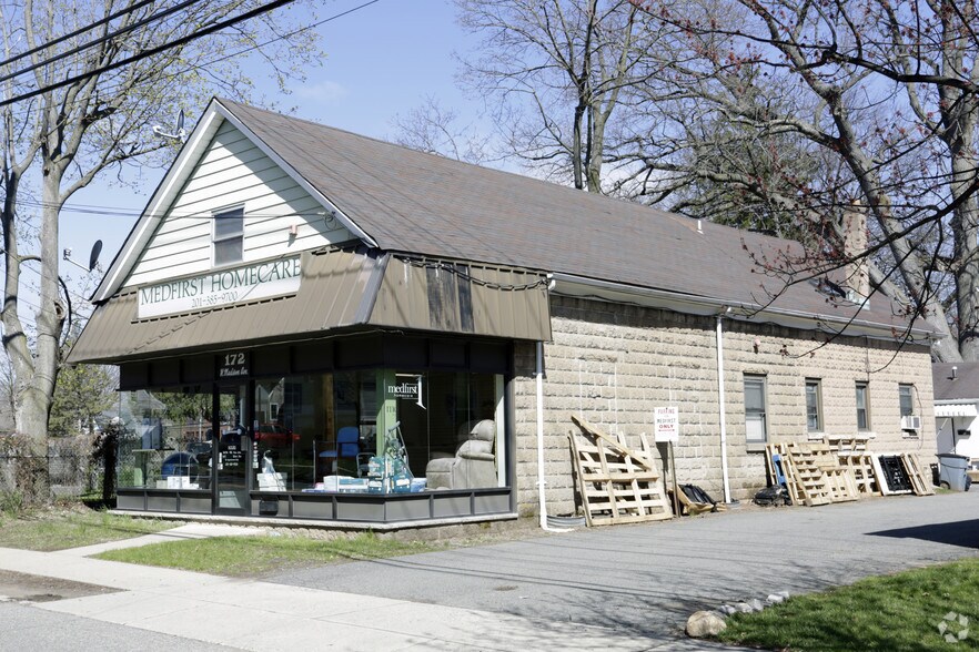 172 W Madison Ave, Dumont, NJ à louer - Photo du bâtiment - Image 3 de 3