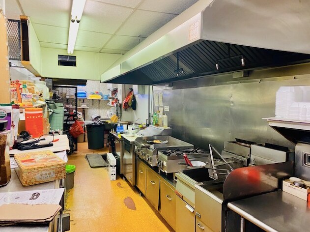 3214 W Dauphin St, Philadelphia, PA à vendre - Photo intérieure - Image 2 de 12