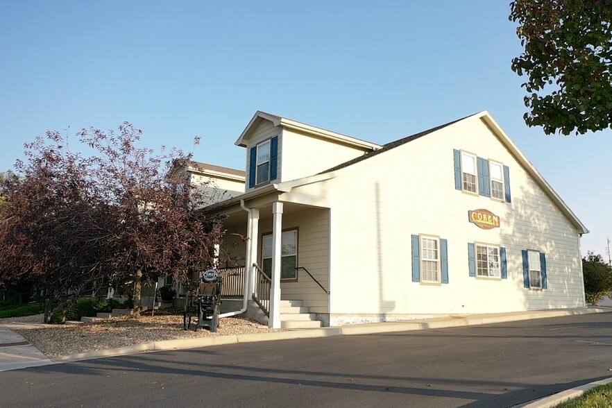 631 Birch St, Windsor, CO for lease - Building Photo - Image 3 of 6