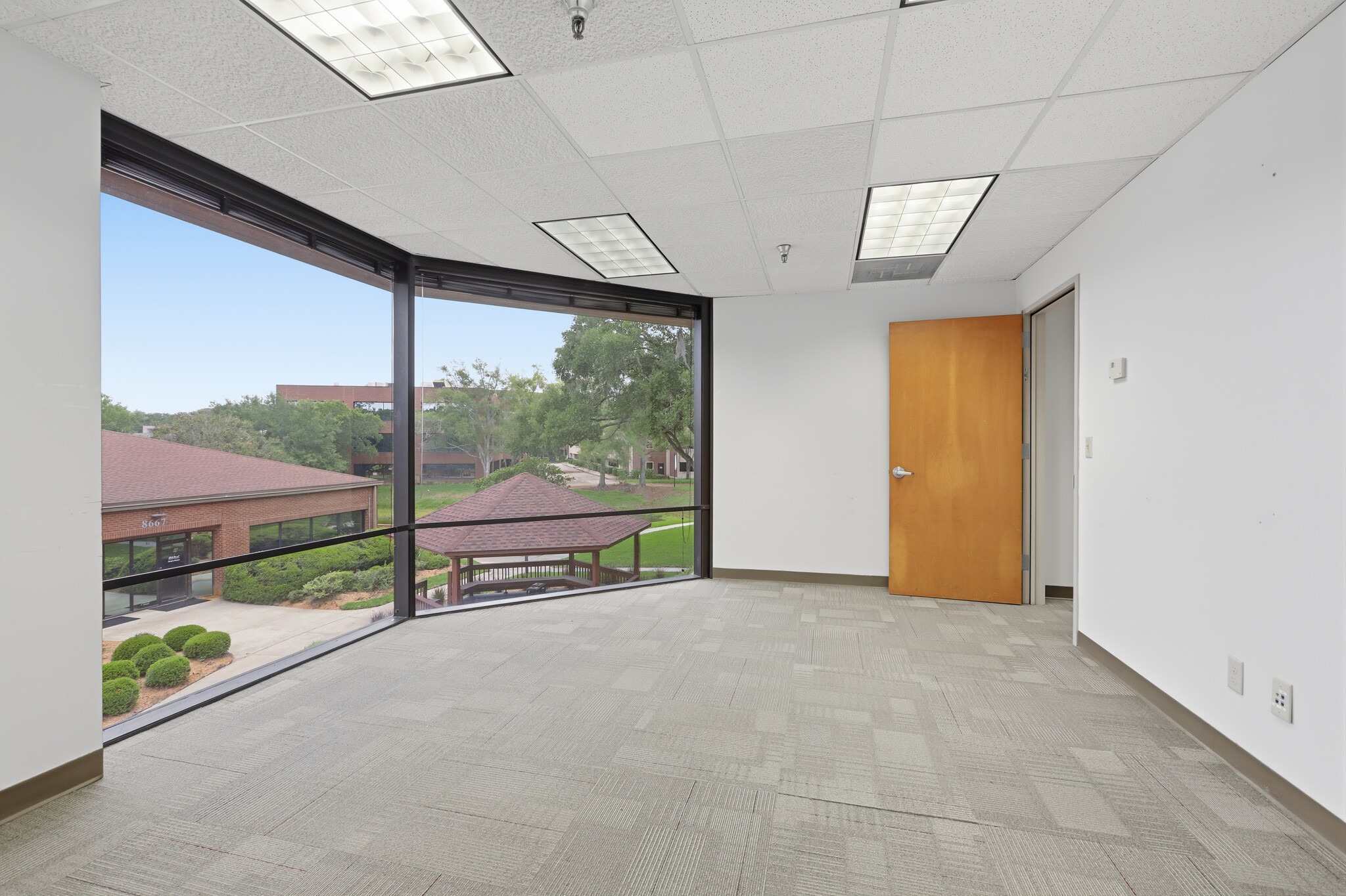 8665 Baypine Rd, Jacksonville, FL for lease Interior Photo- Image 1 of 16
