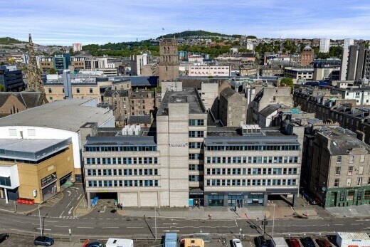 33-35 Yeaman Shore, Dundee à louer - Photo du bâtiment - Image 1 de 8
