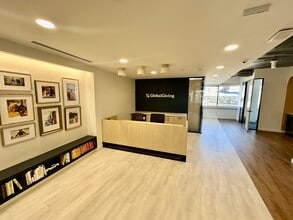 1 Thomas Cir NW, Washington, DC à louer Photo du bâtiment- Image 2 de 16