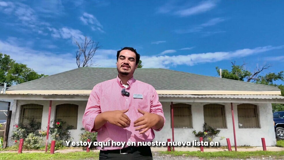 10935 Aldine Westfield Rd, Houston, TX à vendre - Vidéo sur l’inscription commerciale - Image 2 de 15