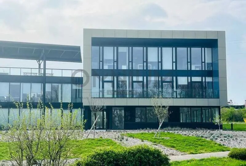 Bureau dans Limonest à louer Photo du bâtiment- Image 1 de 24