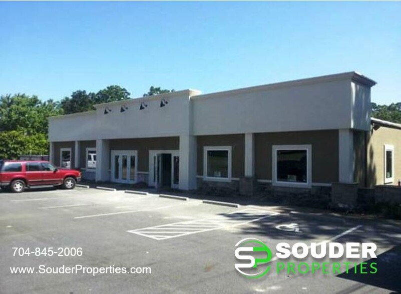 115 Indian Trail Rd S, Indian Trail, NC à louer - Photo du bâtiment - Image 1 de 5