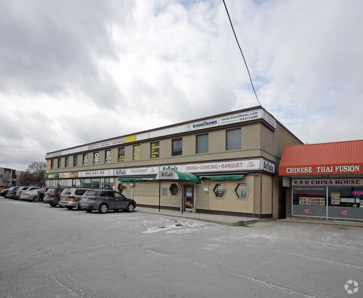 1125-1127 Dundas St E, Mississauga, ON for sale - Primary Photo - Image 1 of 1