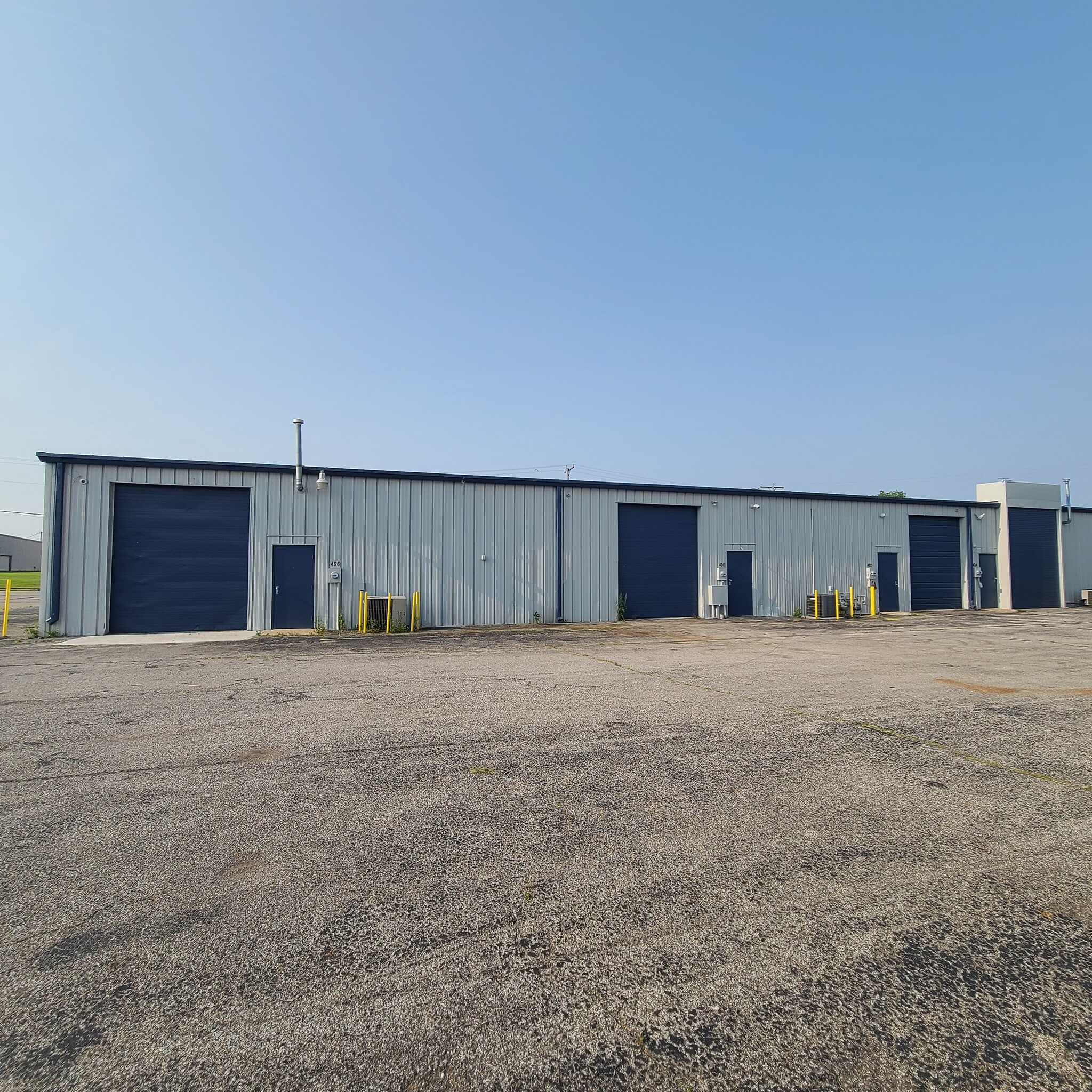 426-434 Council Dr, Fort Wayne, IN for lease Primary Photo- Image 1 of 9