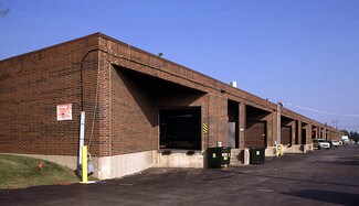 Plus de détails pour 605 Country Club Dr, Bensenville, IL - Industriel à louer