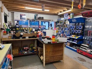 2 Colne Rd, Huddersfield for lease Interior Photo- Image 1 of 1