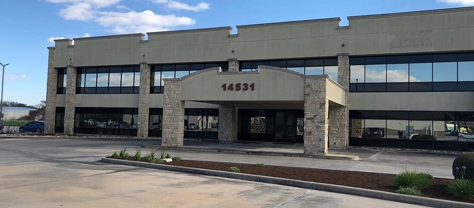 14531 FM 529, Houston, TX à louer - Photo du bâtiment - Image 3 de 13