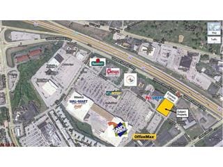 8 Plaza Way, Saint Charles, MO for lease - Primary Photo - Image 1 of 2