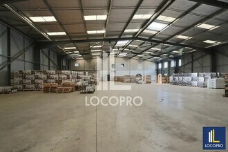 Flex in Aix-en-Provence for lease Interior Photo- Image 2 of 4