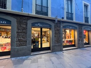 Retail in Manresa, Barcelona for lease Interior Photo- Image 1 of 12