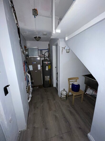 6 W Park Ave, Long Beach, NY à vendre - Photo intérieure - Image 2 de 9