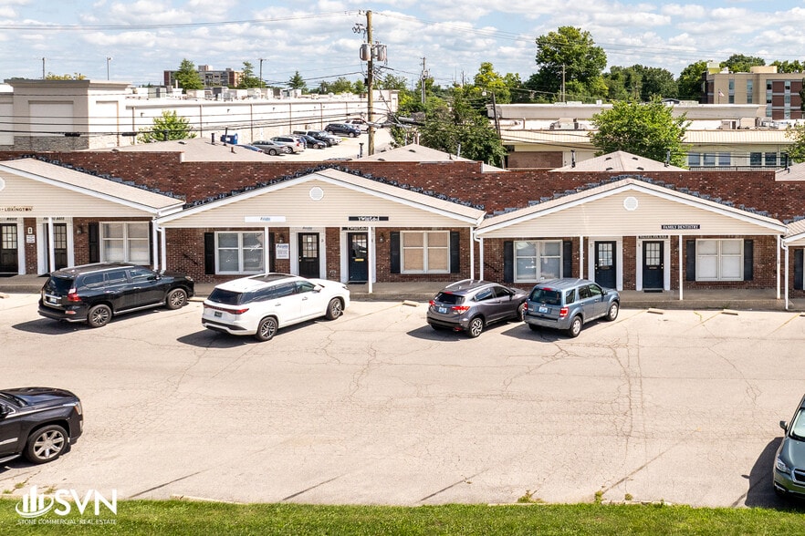 121 Malabu Dr, Lexington, KY for sale - Building Photo - Image 1 of 9
