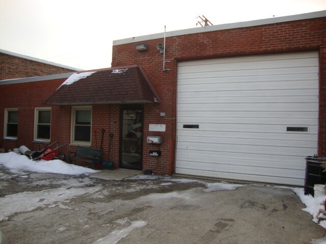 8447 44th Pl, Lyons, IL à vendre - Photo principale - Image 1 de 12