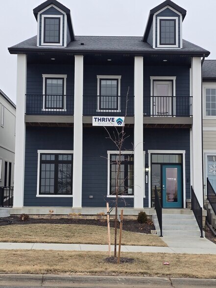 7115 Kentwell Ln, Lincoln, NE à louer - Photo du bâtiment - Image 3 de 3