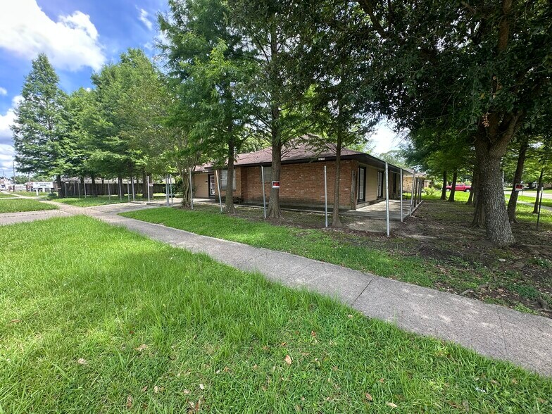 12750 Coursey Blvd, Baton Rouge, LA for sale - Building Photo - Image 2 of 27