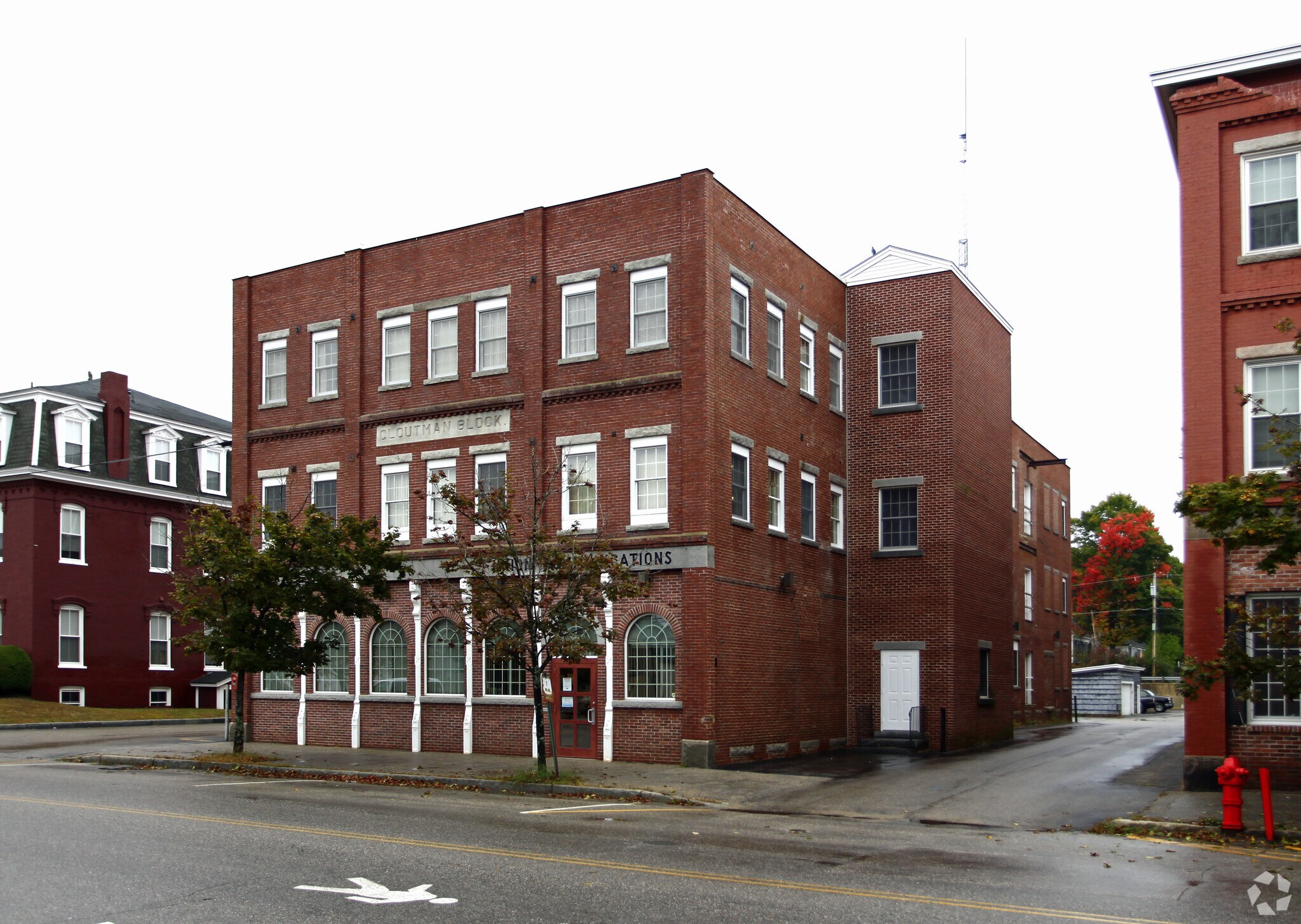 7 Central St, Farmington, NH for sale Primary Photo- Image 1 of 6