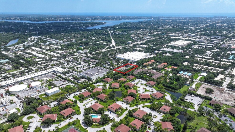 17345-17355 Bush Rd, Jupiter, FL for sale - Building Photo - Image 3 of 19