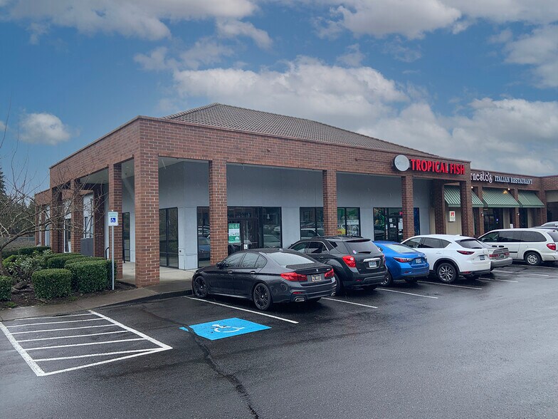 8548 SW Beaverton-Hillsdale Hwy, Beaverton, OR à louer - Photo du bâtiment - Image 2 de 12