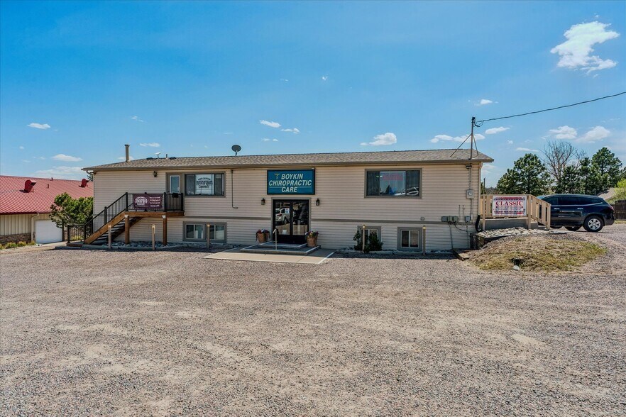 350 W Kiowa Ave, Elizabeth, CO à vendre - Photo du bâtiment - Image 2 de 21