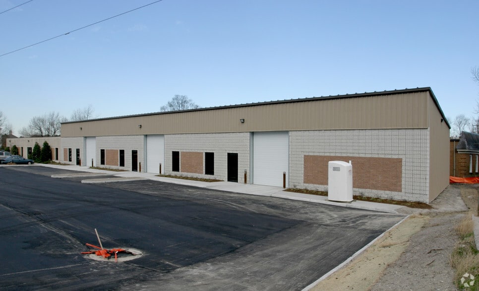 2001 Old Greenbrier Rd, Chesapeake, VA à louer - Photo du bâtiment - Image 2 de 3