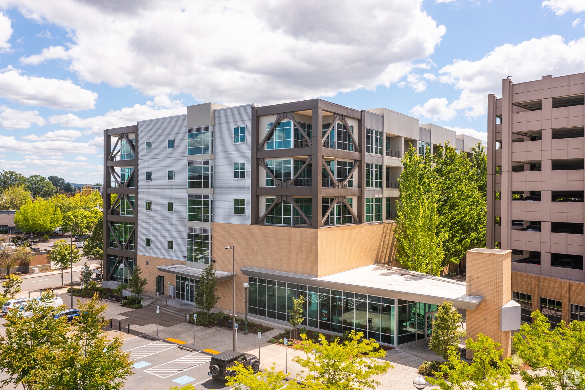 4145 SW Watson Ave, Beaverton, OR for lease Primary Photo- Image 1 of 5