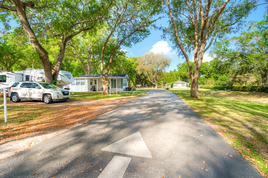 4045-4049 Allen Rd, Zephyrhills, FL à vendre - Photo du bâtiment - Image 3 de 50