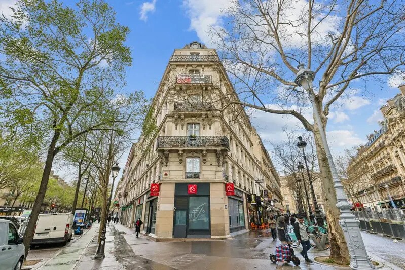 114 Boulevard De Magenta, Paris à louer Photo du bâtiment- Image 1 de 13