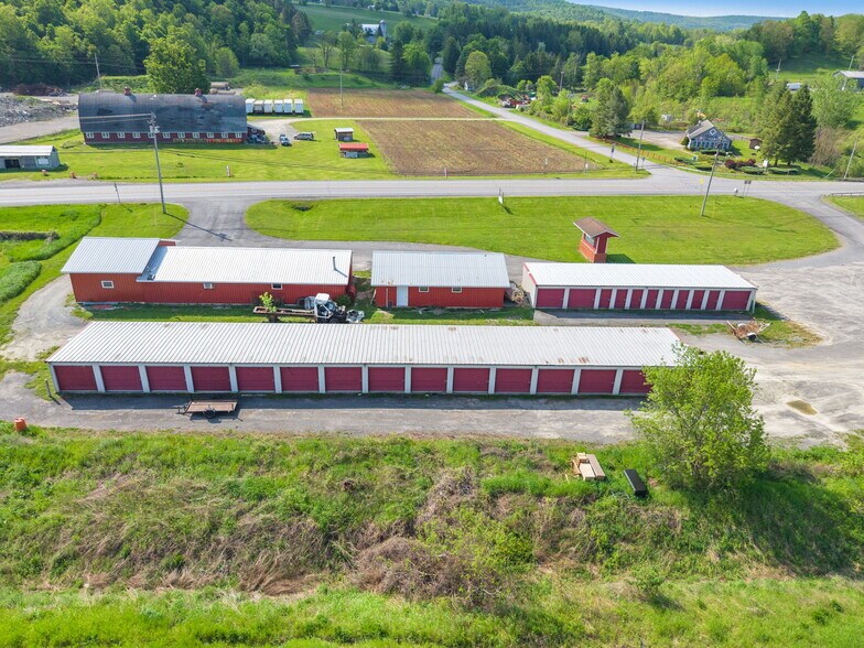 1225 NY-7, Richmondville, NY à vendre - Photo du bâtiment - Image 2 de 38