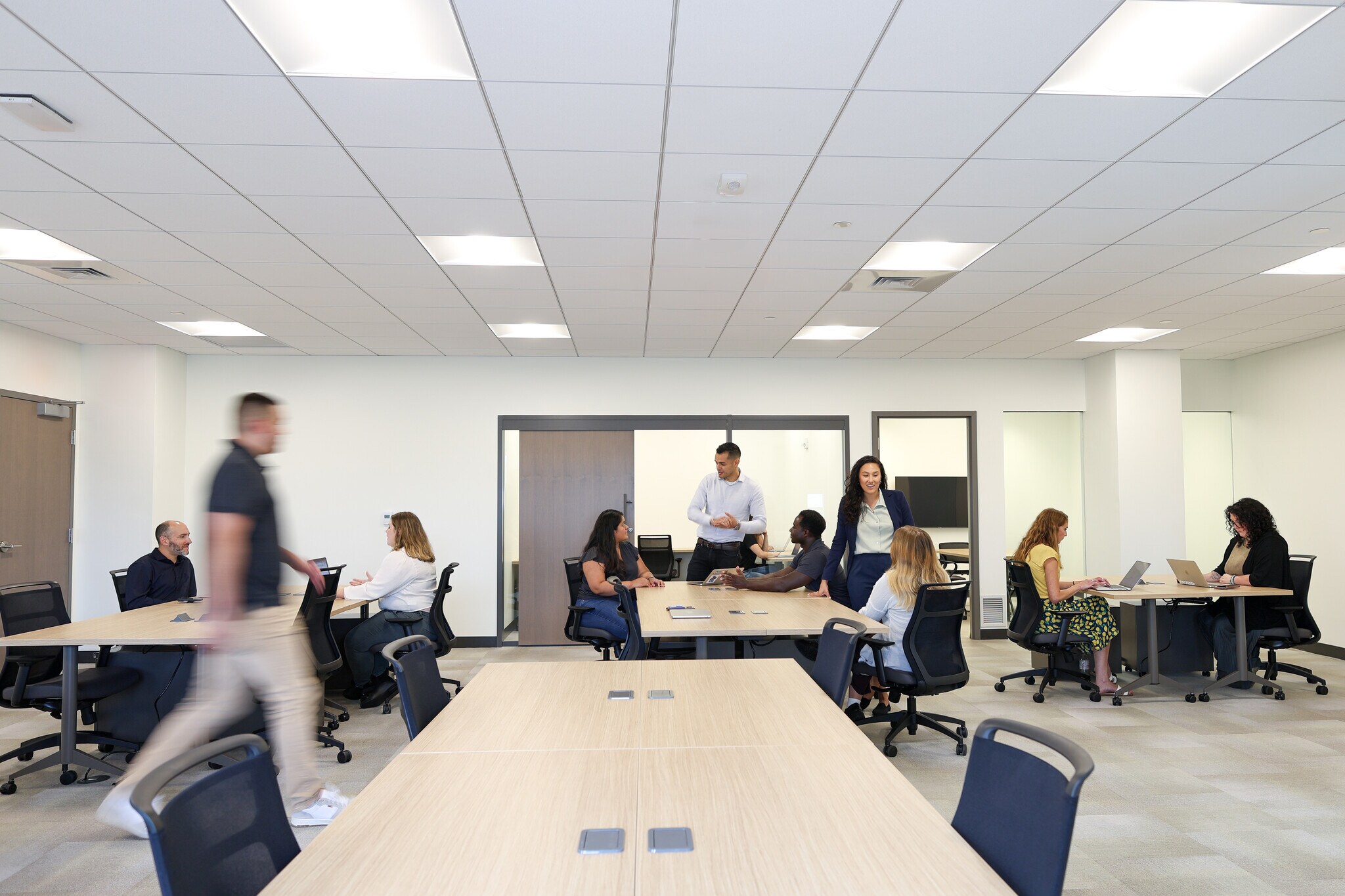 111 Speen St, Framingham, MA à louer Photo intérieure- Image 1 de 13