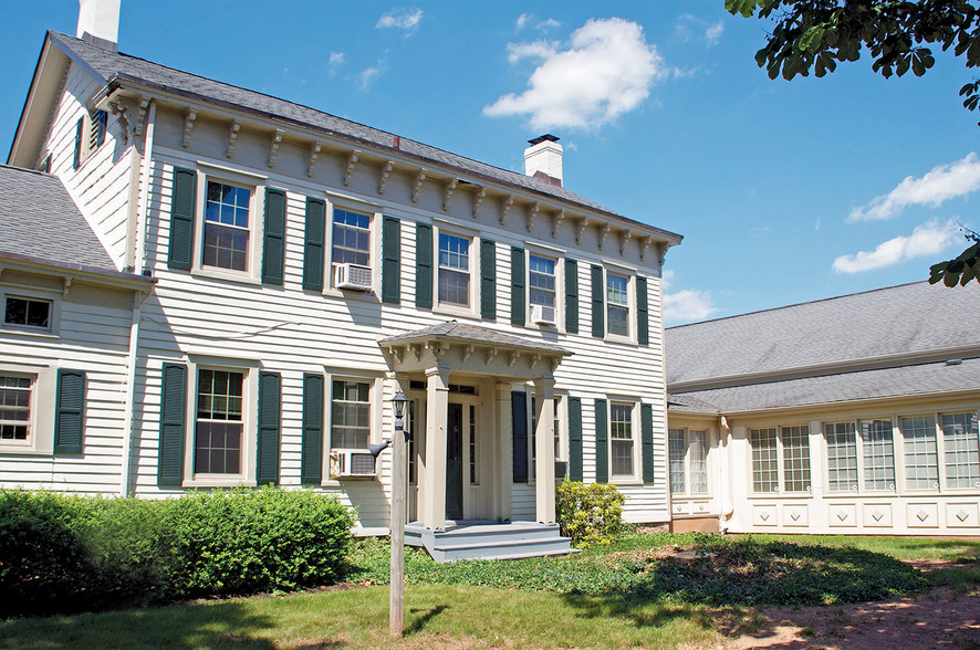 719 Us Highway 206, Hillsborough, NJ à vendre - Photo du bâtiment - Image 1 de 1