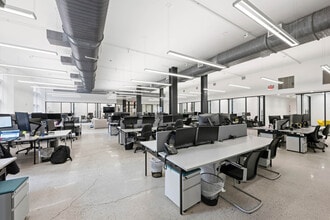 25 W 39th St, New York, NY à louer Photo intérieure- Image 2 de 6