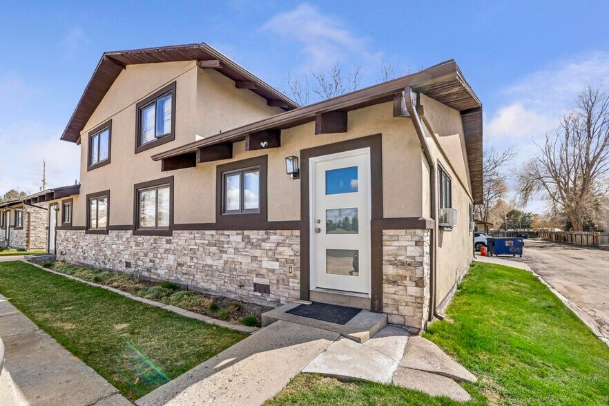 145 Robbins Ave, Twin Falls, ID à vendre - Photo du bâtiment - Image 2 de 10